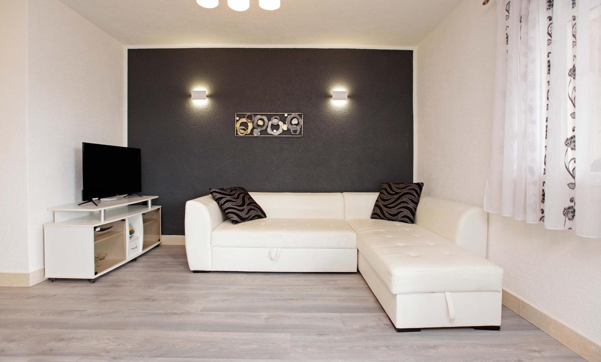Apartments Toni Bol Zimmer foto