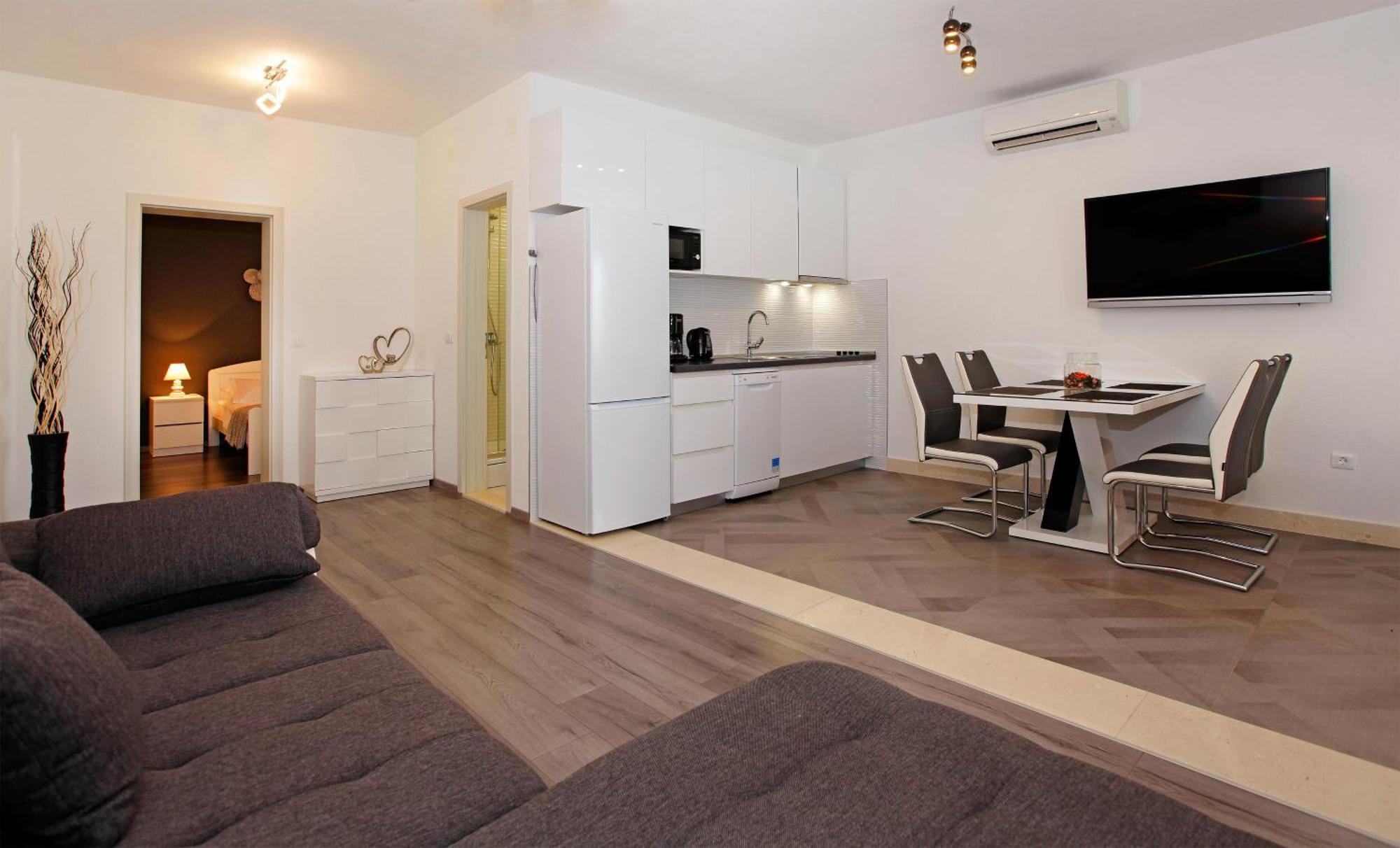 Apartments Toni Bol Exterior foto